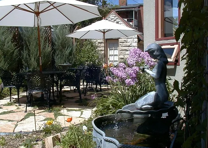 Nagle Warren Mansion B&B